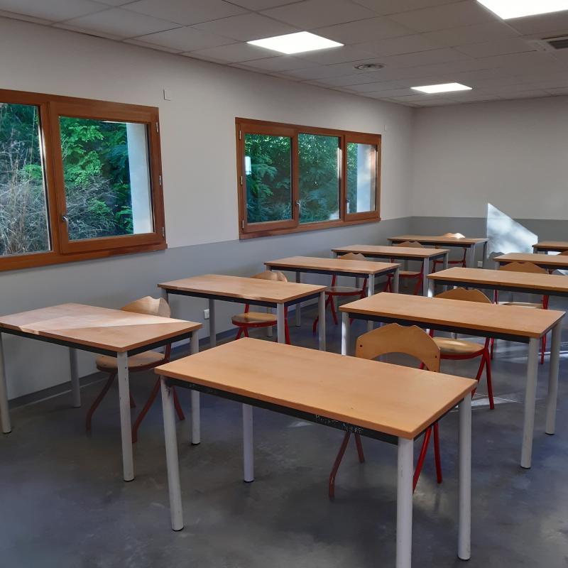 Federaly | Livraison : ‟Salle de classe‟ à Bourgoin Jallieu (38)
